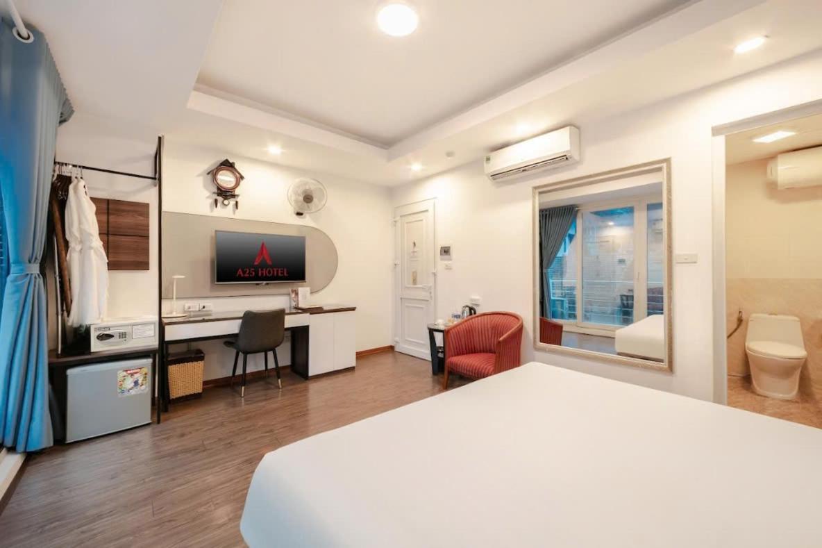 A25 Hotel - 46 Chau Long Hanoi Kültér fotó